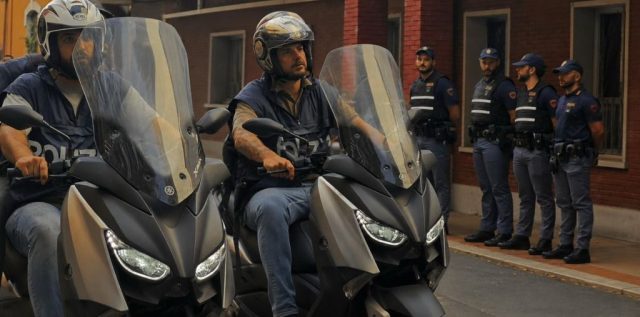 Polizia-1-2