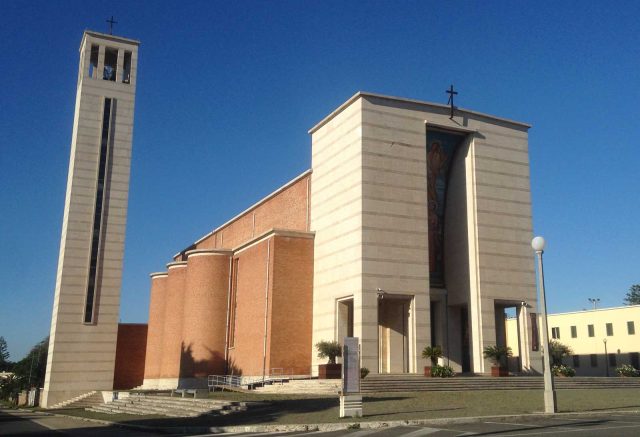 Sabaudia-chiesa SS.Annunziata - Copia