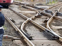 Tragedia in provincia di Udine, operaio muore travolto da un treno