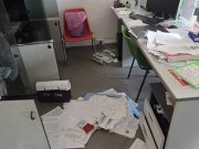 Devastata la sede della CGIL di Latina Scalo. ” Non ci faremo piegare”