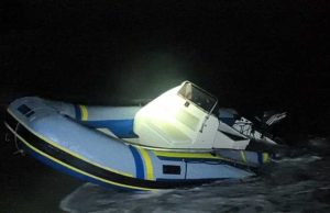 Mistero per il gommone spiaggiato a Torre Astura, nell’area del Poligono Militare di Nettuno