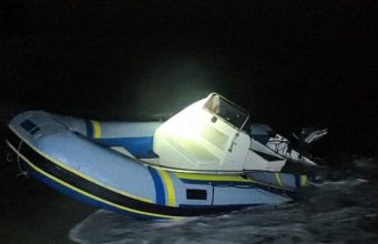 Mistero per il gommone spiaggiato a Torre Astura, nell’area del Poligono Militare di Nettuno